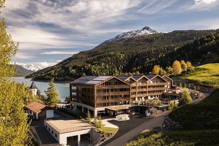 5 Sterne DAS GERSTL Family Retreat 39027 Graun im Vinschgau in Südtirol
