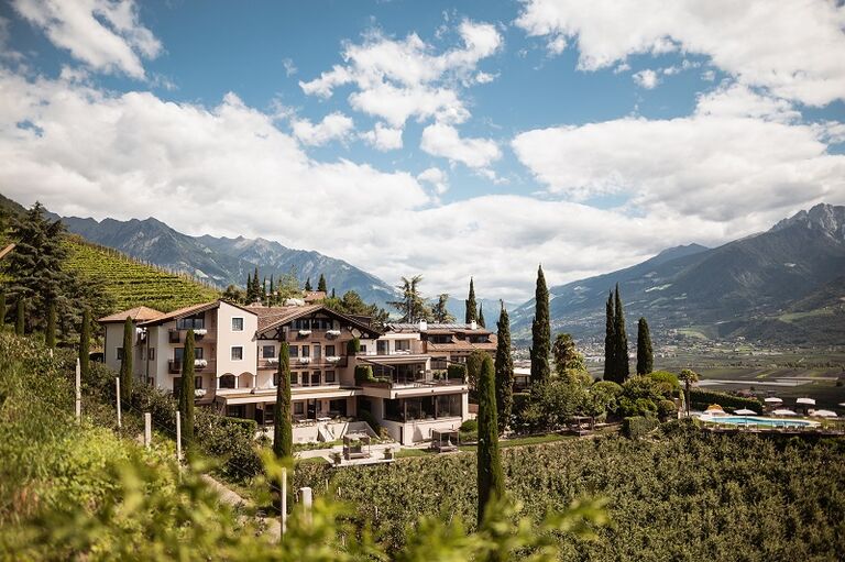 4 Sterne S Das Grafenstein  Familienresidence & Suiten 39010 Tscherms bei Meran in Südtirol
