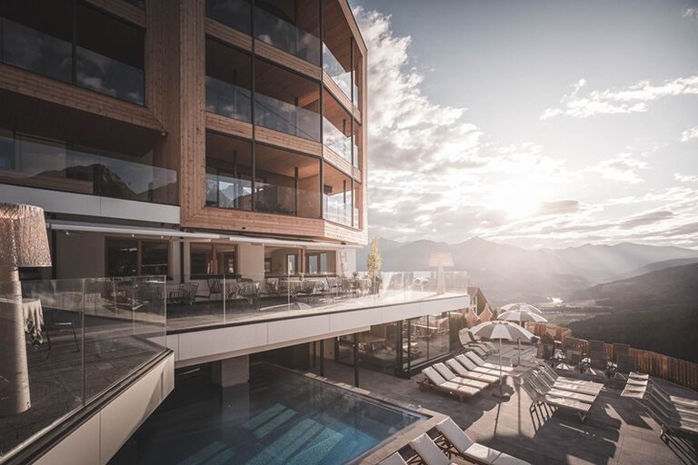 4 Sterne Berghotel Zirm 39030 Olang in Südtirol
