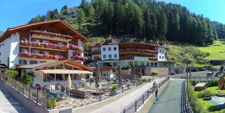 4 Stars Hotel Sun Valley 39048 Wolkenstein in Gröden nel Tirolo del Sud
