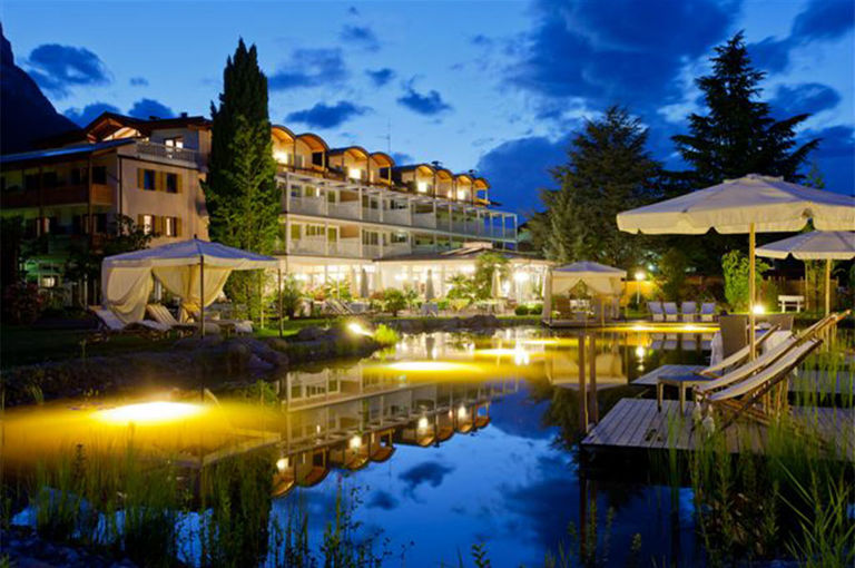 4 Sterne Hotel Weingarten 39050 St. Pauls/Eppan bei Bozen in Südtirol
