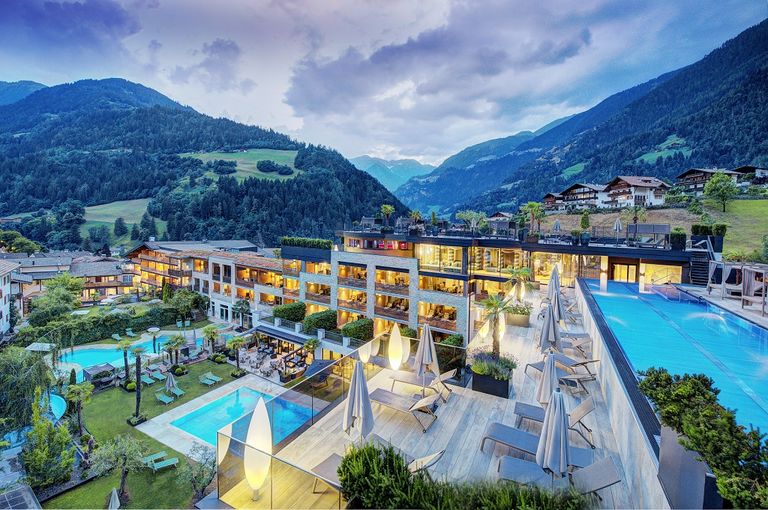 4 Stars STROBLHOF active family spa resort 39015 St. Leonhard in Passeier bei Meran nel Tirolo del Sud
