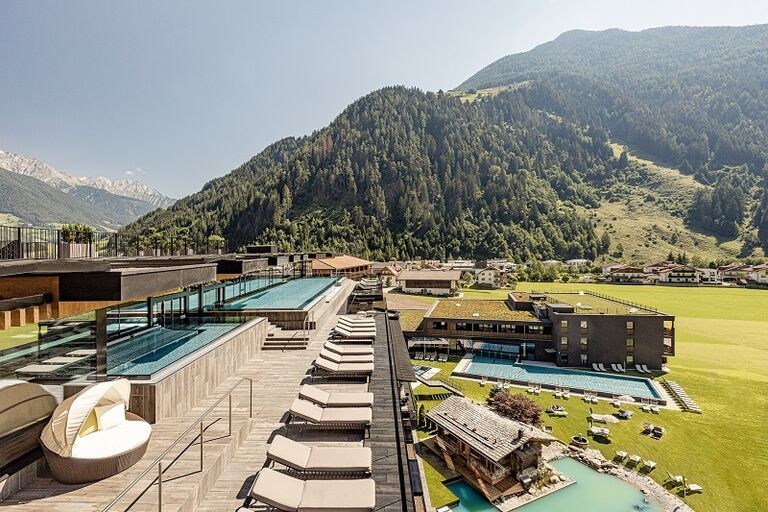 4 Stars S Alpin & Spa Resort Schwarzenstein 39030 Luttach - Ahrntal - Pustertal nel Tirolo del Sud
