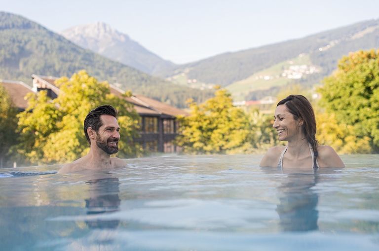 4 Stars S Famelí small family & spa resort domites 39030 Olang nel Tirolo del Sud
