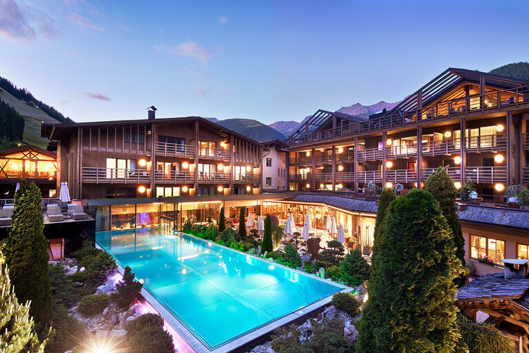5 Sterne Hotel Quelle Nature Spa Resort 39030 St. Magdalena/Gsies - Pustertal in Südtirol
