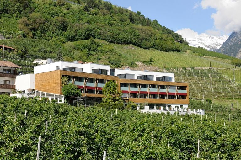 4 Sterne Hotel Residenz Pazeider 39020 Marling bei Meran - Meranerland in Südtirol
4 Sterne Hotel Residenz Pazeider 39020 Marling bei Meran - Meranerland in Südtirol