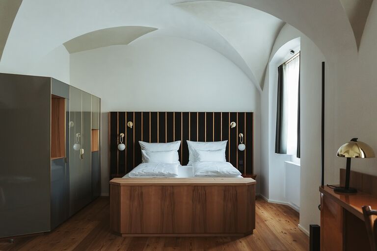  Arthotel Garni Lasserhaus 39042 Brixen in Südtirol
