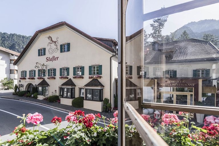  Romantikhotel Stafler 39040 Freienfeld bei Sterzing in Südtirol
