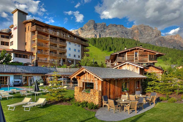 4 Sterne S Dolomiti Wellness Hotel Fanes 39036 St. Kassian - Gadertal - Dolomiten in Südtirol
