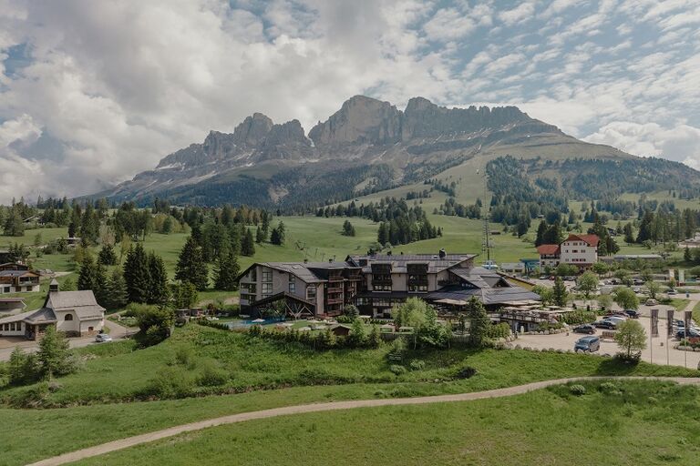 4 Sterne Hotel Alpenrose 39056 Karersee in Südtirol
