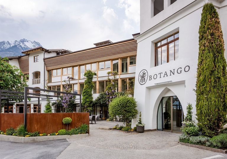 Special Hotels Hotel BOTANGO 39020 Partschins in Südtirol
