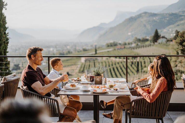  Das Grafenstein  Familienresidence & Suiten 39010 Tscherms bei Meran in Südtirol
