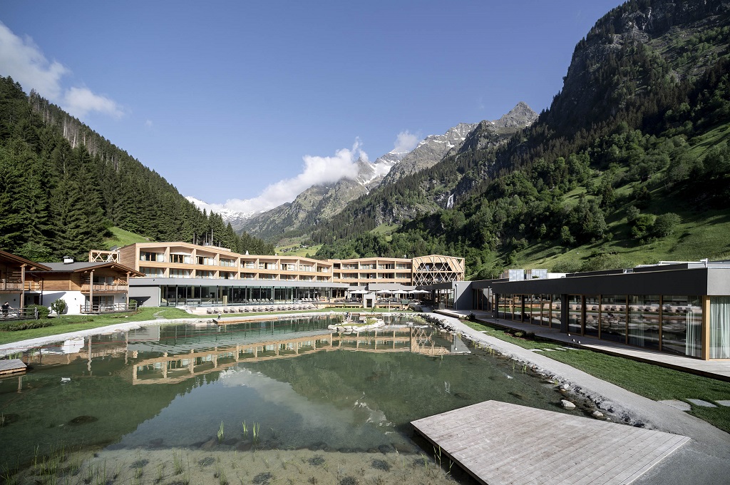 Familienhotel & Family Resort Feuerstein 39041 Gossensass - Sterzing in Südtirol
Familienhotel & Family Resort Feuerstein 39041 Gossensass - Sterzing in Südtirol