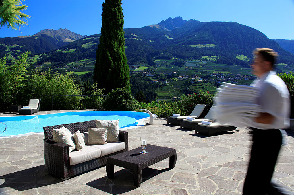 Hotel Ansitz Golserhof 39019 Dorf Tirol bei Meran - Meranerland in Südtirol
Hotel Ansitz Golserhof 39019 Dorf Tirol bei Meran - Meranerland in Südtirol