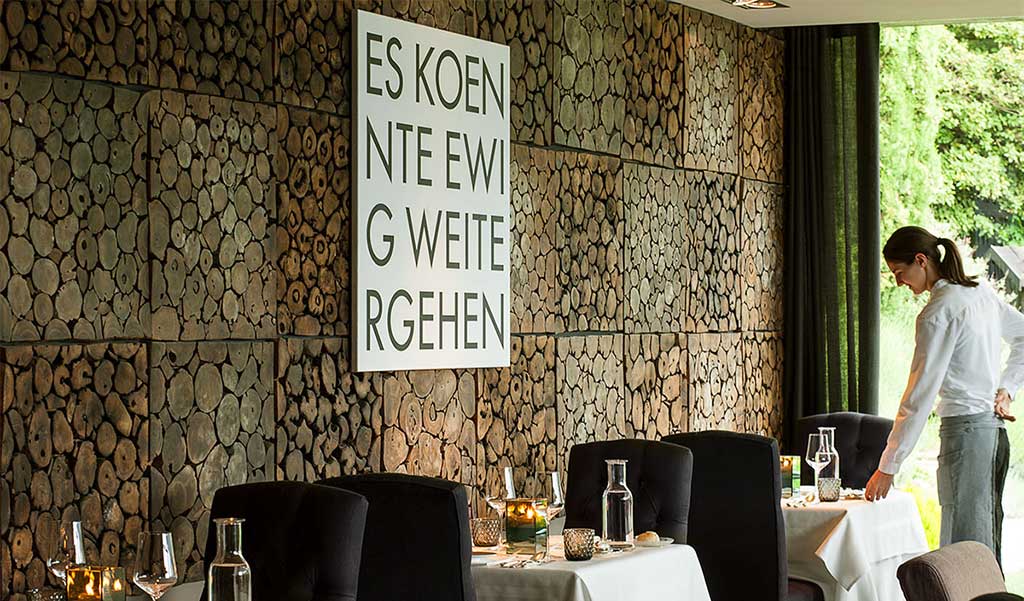 Hotel Der Küglerhof – The Panoramic Lodge 39019 Dorf Tirol bei Meran in Südtirol
  Hotel Der Küglerhof – The Panoramic Lodge 39019 Dorf Tirol bei Meran in Südtirol