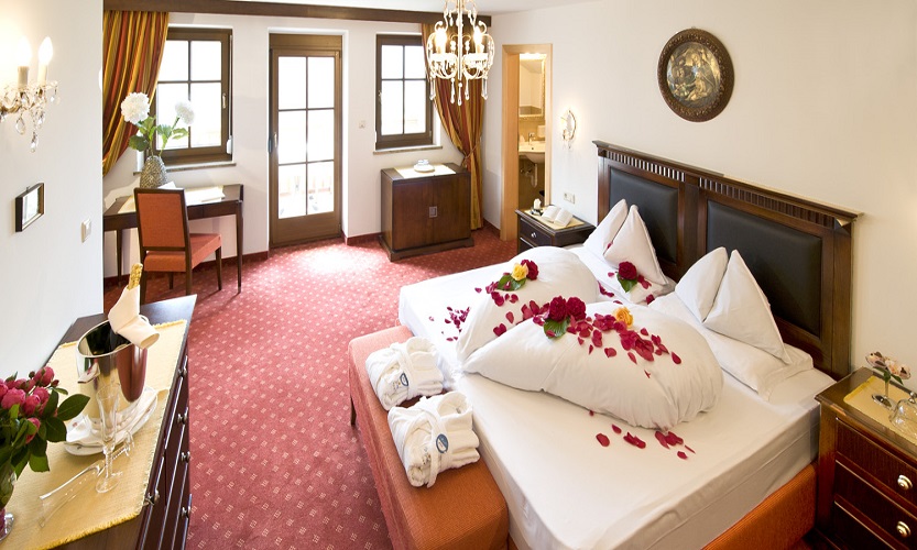  Silence & Schlosshotel Mirabell 39040 Seis am Schlern – Dolomiten – Südtirol in Südtirol
