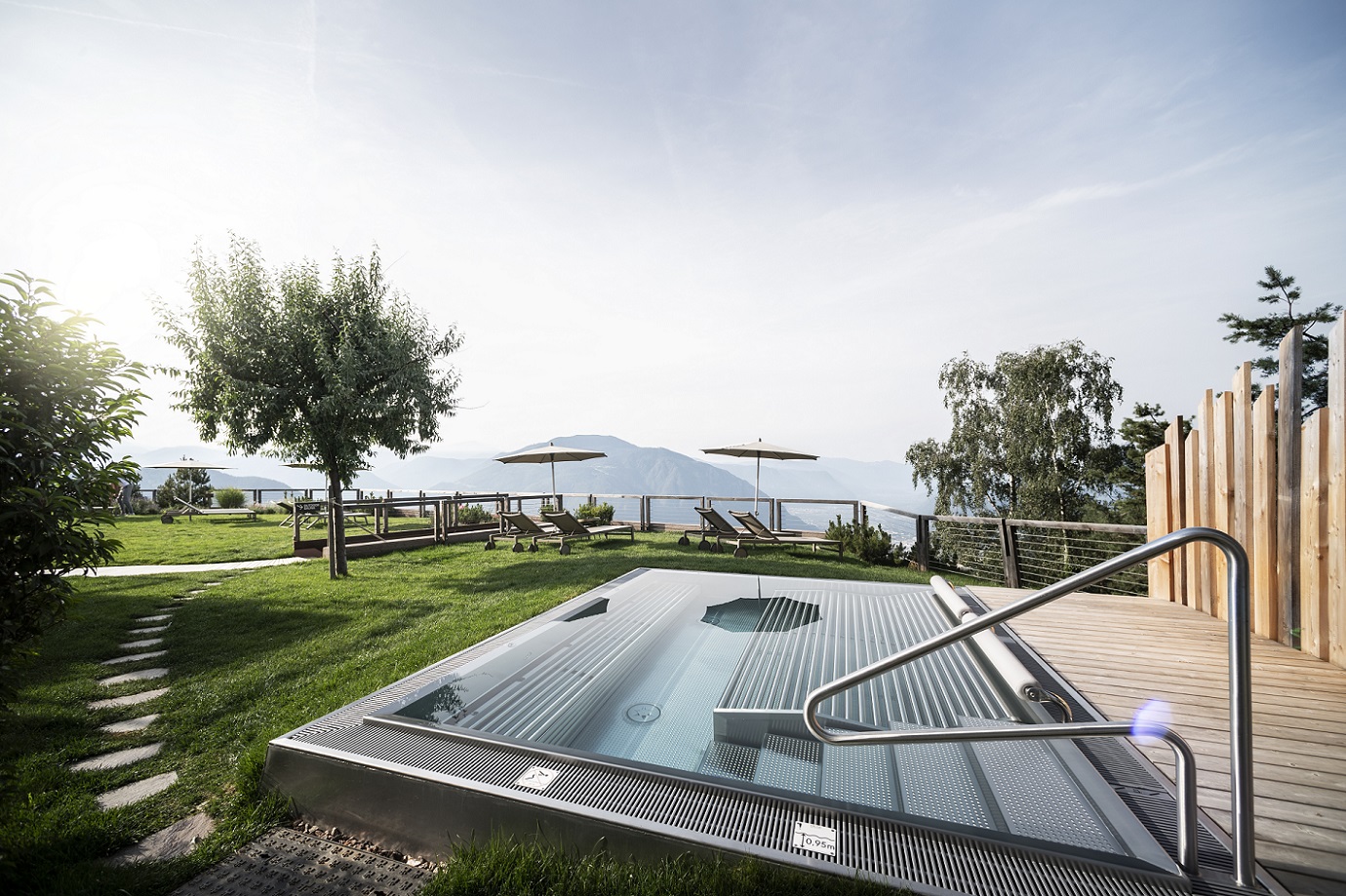 Hotel Schönblick Belvedere 39050 Jenesien bei Bozen in Südtirol
  Hotel Schönblick Belvedere 39050 Jenesien bei Bozen in Südtirol