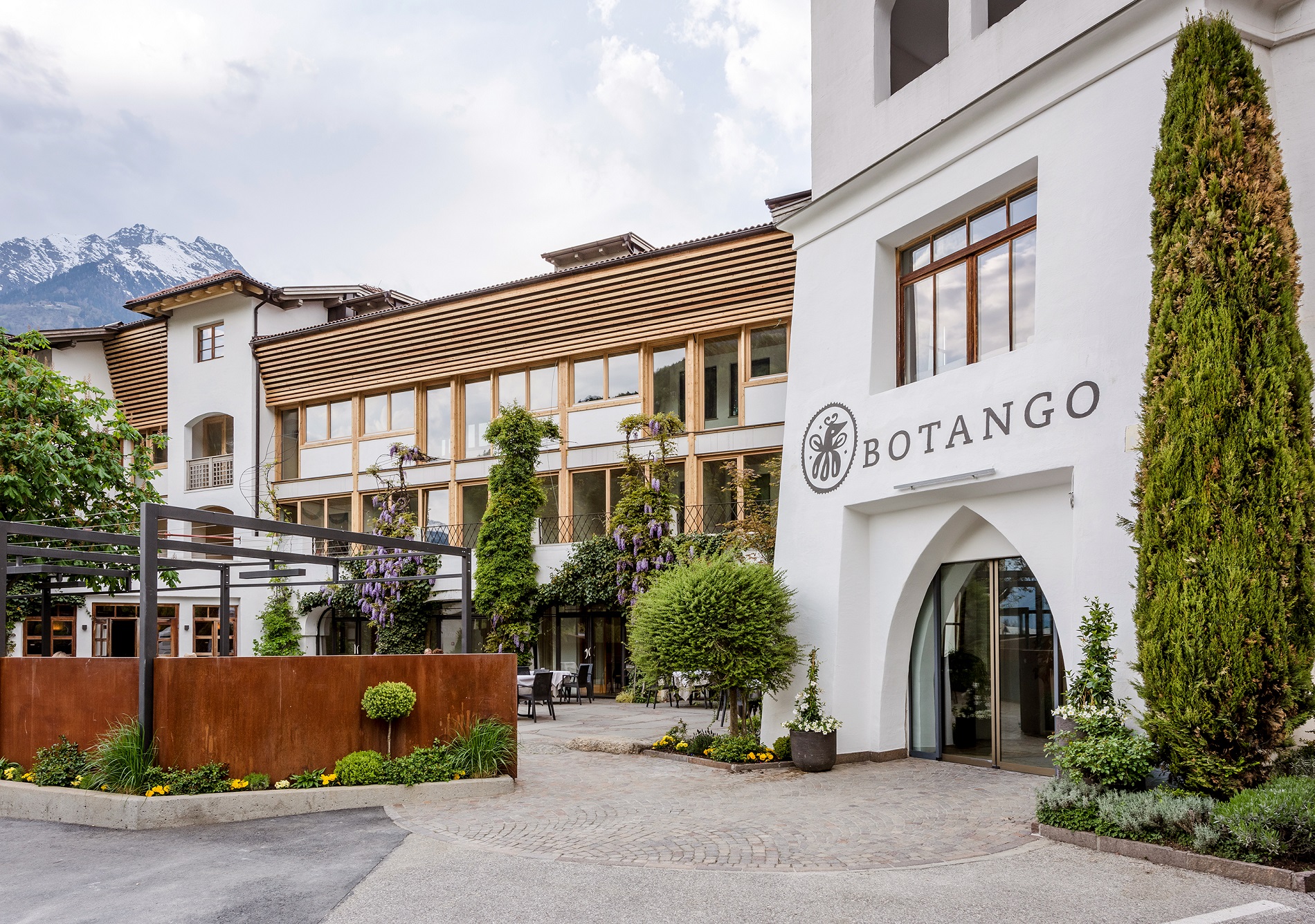 Hotel BOTANGO 39020 Partschins in Südtirol
Hotel BOTANGO 39020 Partschins in Südtirol