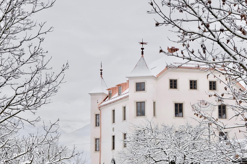 Castel Maurn 39030 St. Lorenzen in Südtirol
  Castel Maurn 39030 St. Lorenzen in Südtirol