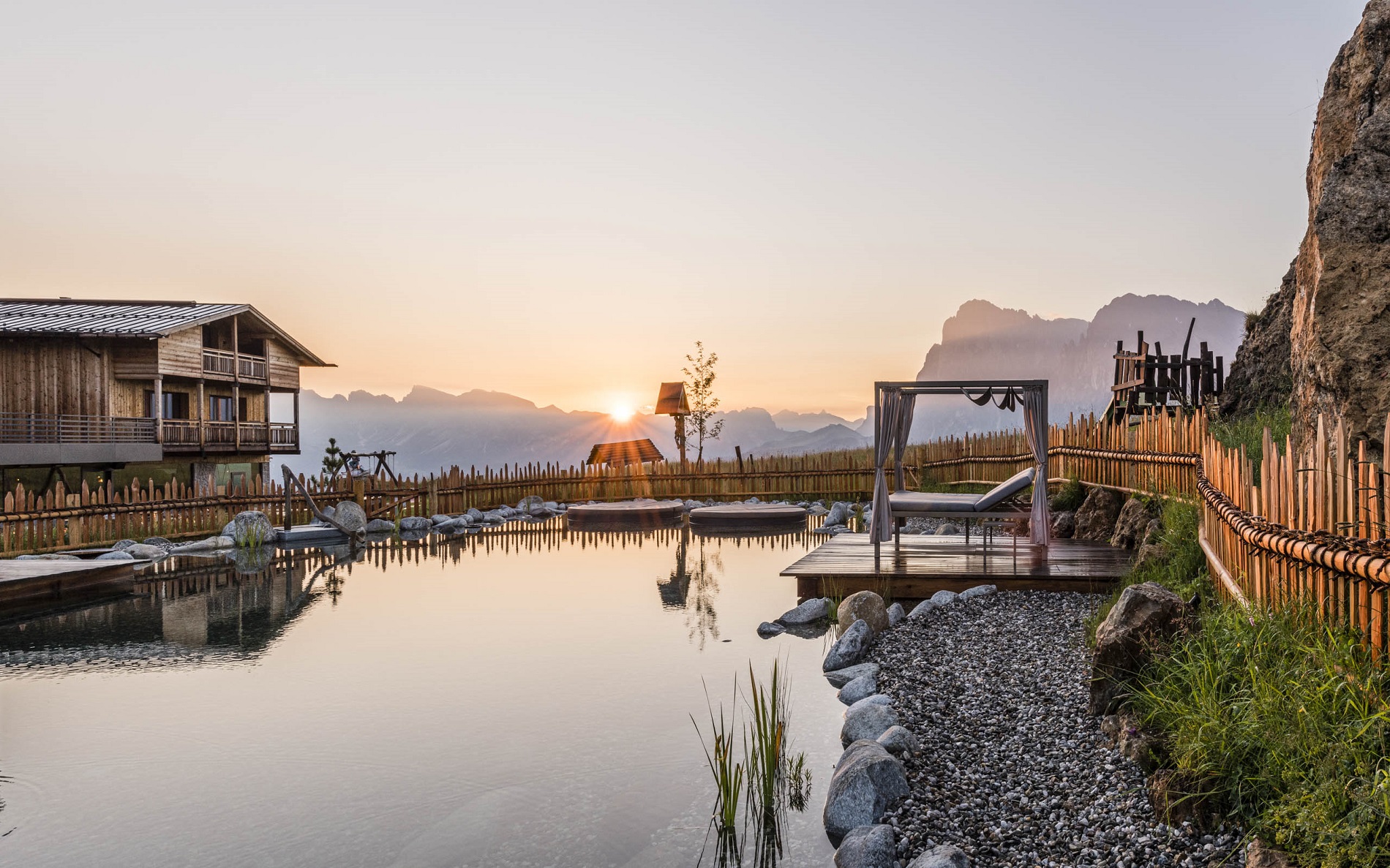  Goldknopf alpine lifestyle Hotel 39040 Seiser Alm - Dolomiten in Südtirol
