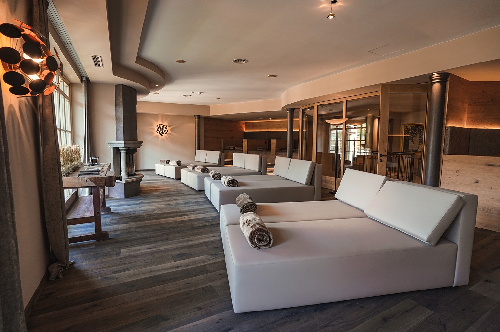 DAS MAJESTIC Hotel & SPA 39031 Reischach bei Bruneck in Südtirol
  DAS MAJESTIC Hotel & SPA 39031 Reischach bei Bruneck in Südtirol