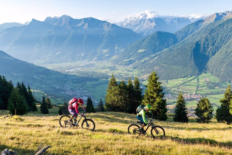Südtirol mit E-Bike erleben