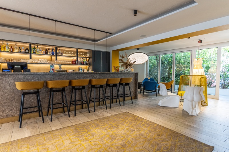  SCHLOSSHOF. CHARME STYLE HOTEL 39011 Lana bei Meran in Südtirol
