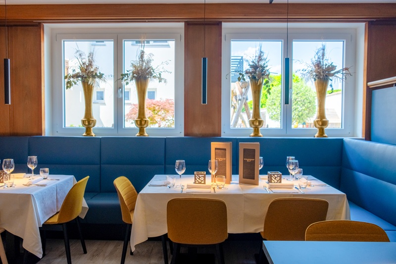  SCHLOSSHOF. CHARME STYLE HOTEL 39011 Lana bei Meran in Südtirol
