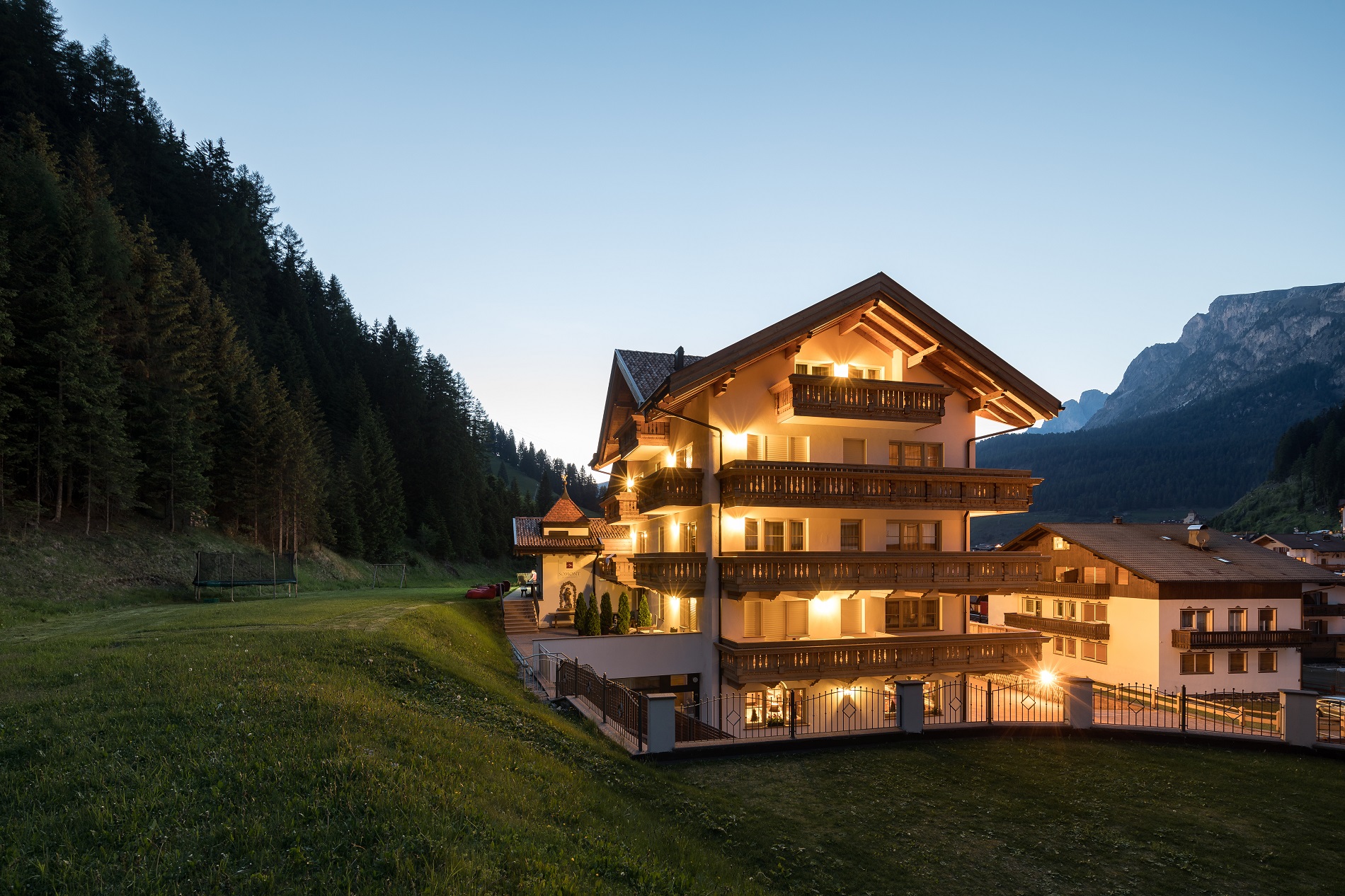  Hotel Somont 39048 Wolkenstein/Gröden - Grödental - Dolomiten in Südtirol
