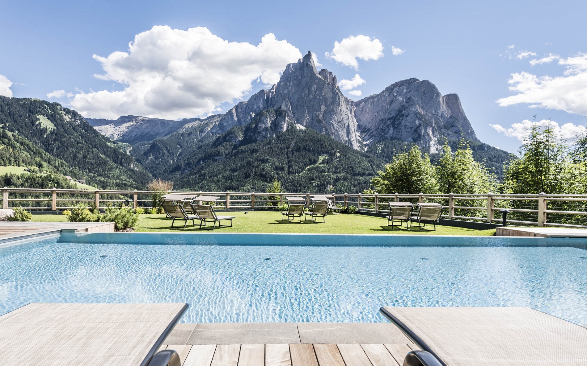  Residence Hotel Sonus Alpis 39040 Kastelruth - Seiser Alm - Dolomiten in Südtirol

