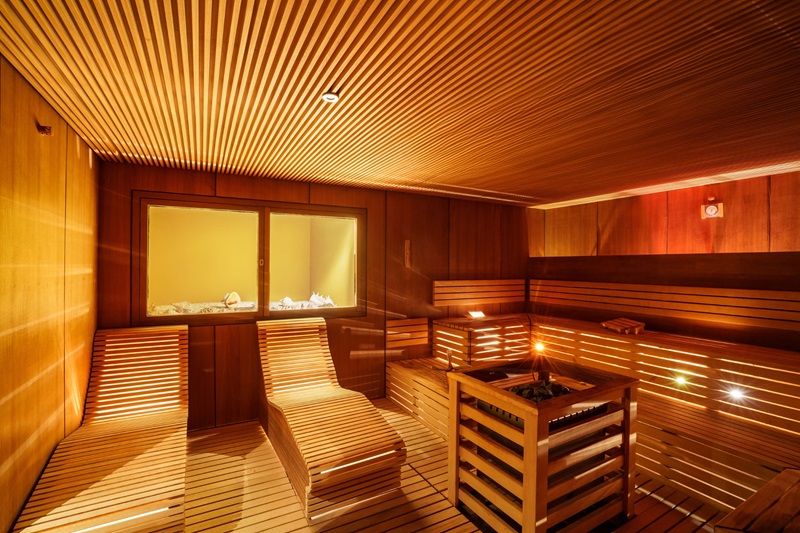 First Class Hotel Vier Jahreszeiten 39028 Schlanders - Vinschgau in Südtirol
  First Class Hotel Vier Jahreszeiten 39028 Schlanders - Vinschgau in Südtirol