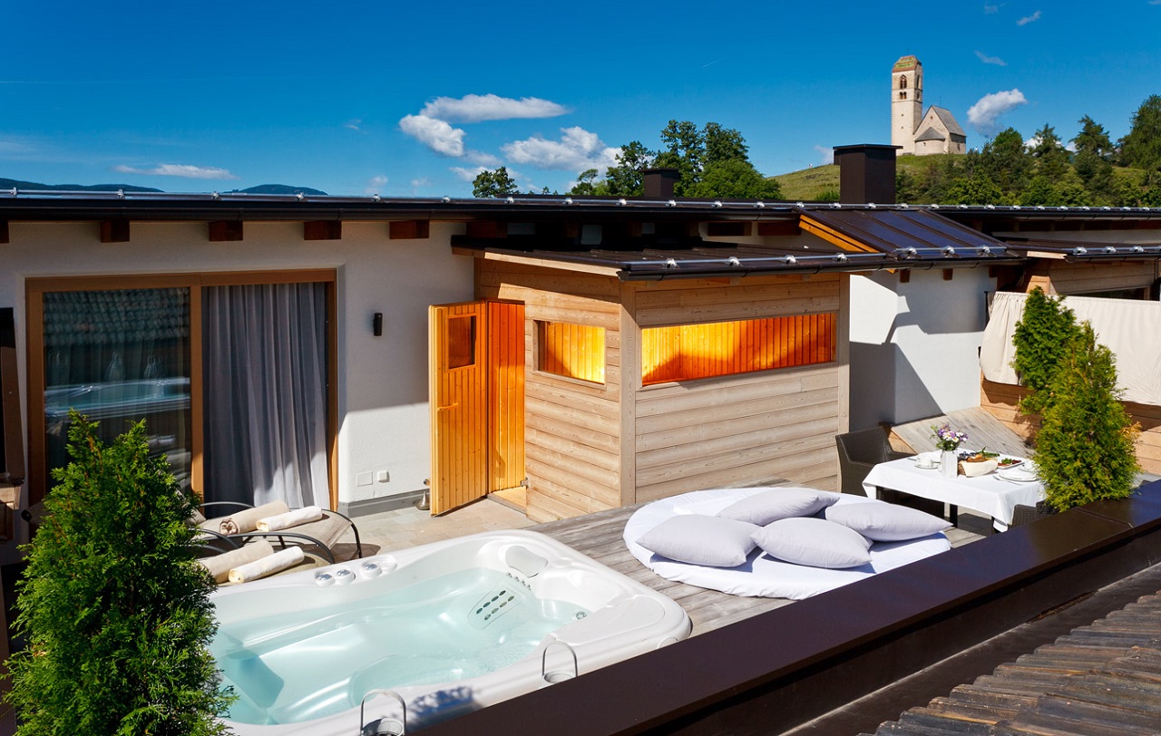  Gartenhotel Völser Hof 39050 Völs am Schlern in Südtirol
