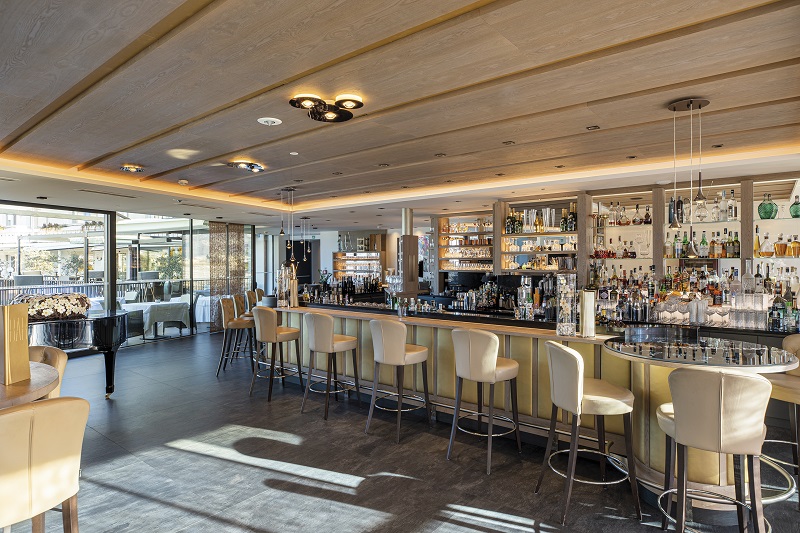 Weinegg Wellviva Resort 39050 Girlan-Eppan an der Weinstraße in Südtirol
  Weinegg Wellviva Resort 39050 Girlan-Eppan an der Weinstraße in Südtirol