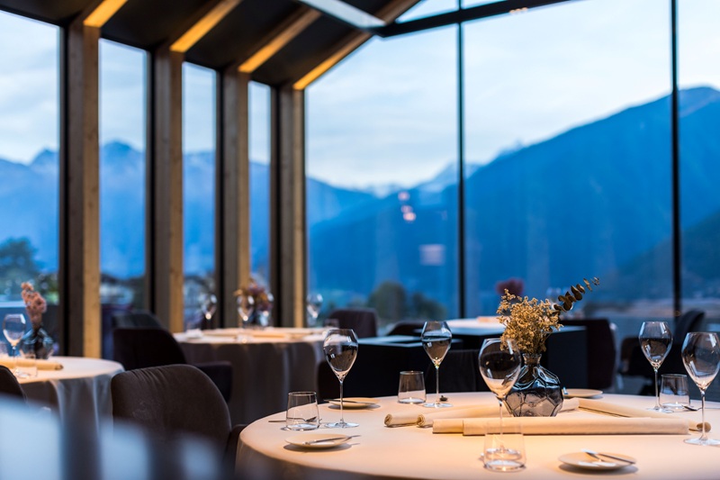  Hotel Weisses Kreuz 39024 Burgeis/Mals - Vinschgau in Südtirol
